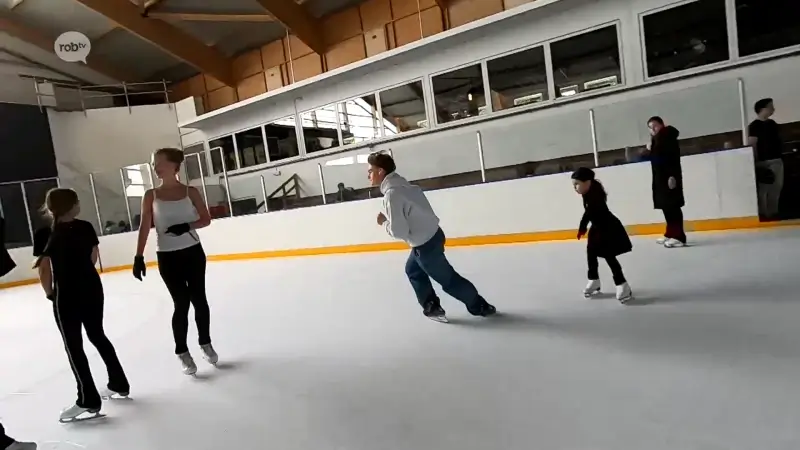 Warmste 13 augustus ooit in Oost-Brabant, mensen zoeken zelfs op schaatsbaan verfrissing: "Veel beter dan buiten hele tijd zitten te zweten"