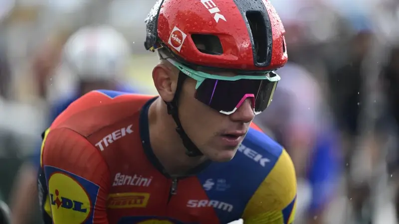 Mathieu van der Poel, Thibau Nys en Biniam Girmay aan start van jubileumeditie Renewi Tour