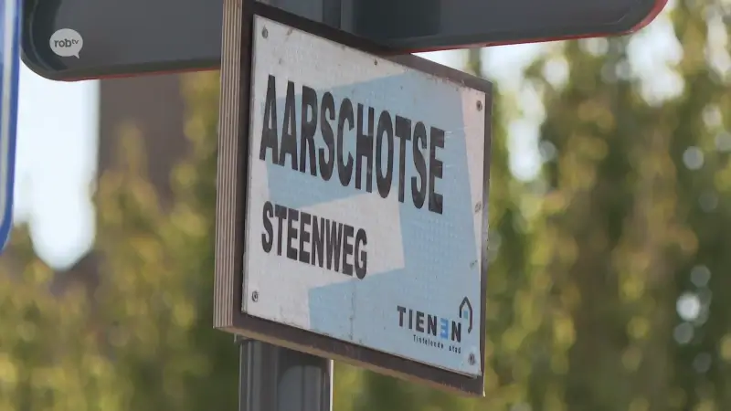 Aarschotsesteenweg in Vissenaken tijdelijk afgesloten door wegverzakking