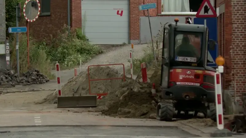 Werken aan Dijk in Testelt lopen ruim een week vertraging op door complexe boringen onder Demer: "Complexer dan voorzien"