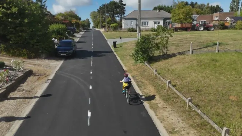 Werken aan de nieuwe fietsverbinding in Huldenberg zijn afgerond