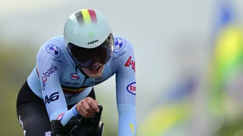 Mats Vanden Eynde uit Betekom rijdt naar plaats in top 20 op WK tijdrijden bij junioren in Rwanda