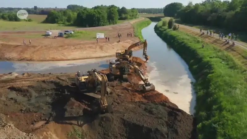 Hoofdafbeelding voor artikel Vlaamse Waterweg toont met…