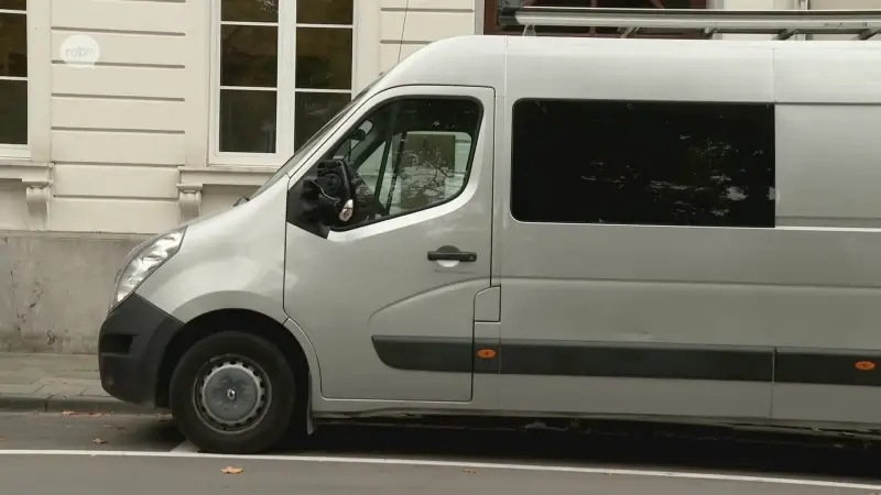 Hoofdafbeelding voor artikel Leuven past parkeerreglement…