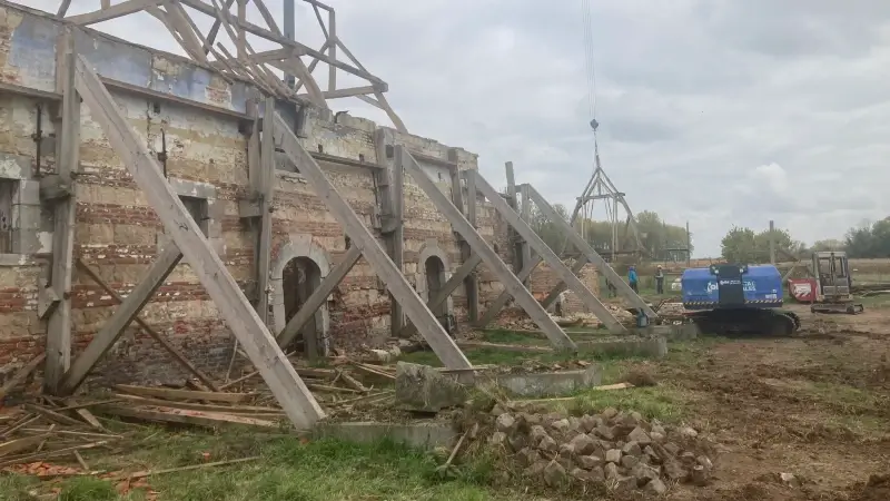 Renovatie van 3.8 miljoen euro van Waterhof in Linter gestart, Chiro Melkwezer krijgt er nieuwe thuisbasis: "Dan hoeven we bij slecht weer niet meer buiten te spelen"