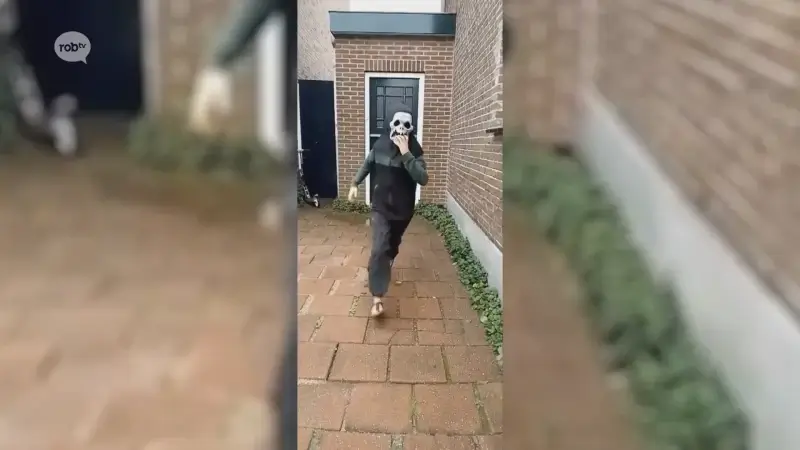 Politie Getevallei waarschuwt voor trend waarbij jongeren tegen deur trappen: "Geen grap, wel strafbare feiten"
