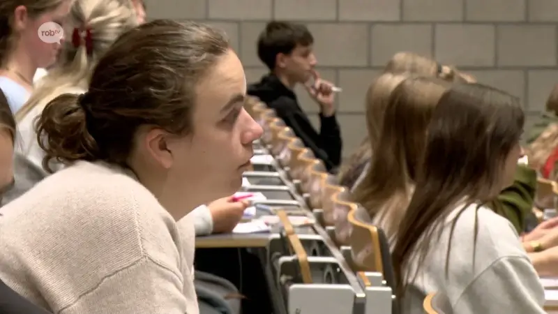 Hoofdafbeelding voor artikel KU Leuven telt dit jaar 64.000…