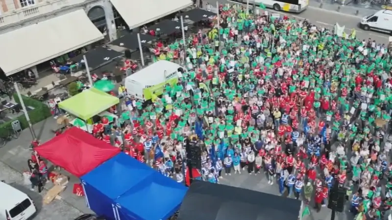Onderwijsvakbonden doen oproep aan onderwijspersoneel om volgende week dinsdag thuis te blijven