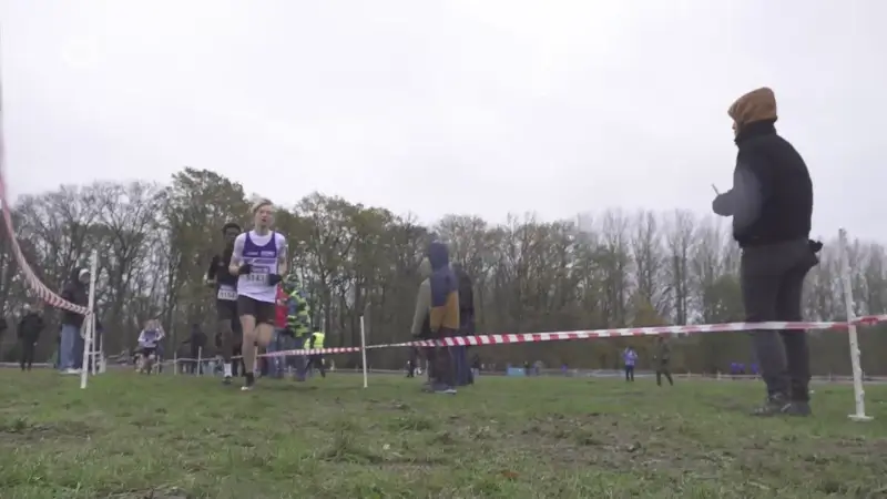 Hoofdafbeelding voor artikel Meer dan 700 atleten zetten…