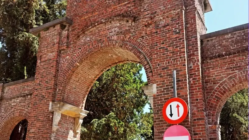 Renovatie van de Warandepoort en de Sint-Hubertuskapel in Tervuren gepland