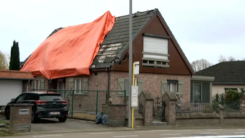 Huis op Diestsesteenweg in Tienen uitgebrand, gezin blijft ongedeerd