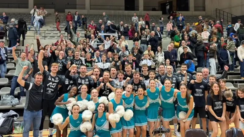 Hoofdafbeelding voor artikel Weerbaar VHL zorgt voor straffe…