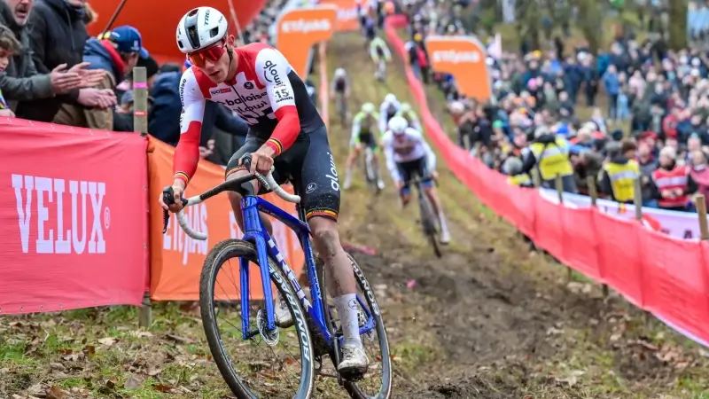 Hoofdafbeelding voor artikel Thibau Nys verdedigt leidersplaats…