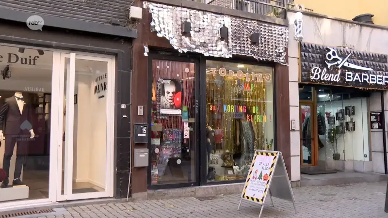 Bekende feestartikelenwinkel Topolino stopt ermee: "Alle Leuvenaars zijn triest dat we verdwijnen"