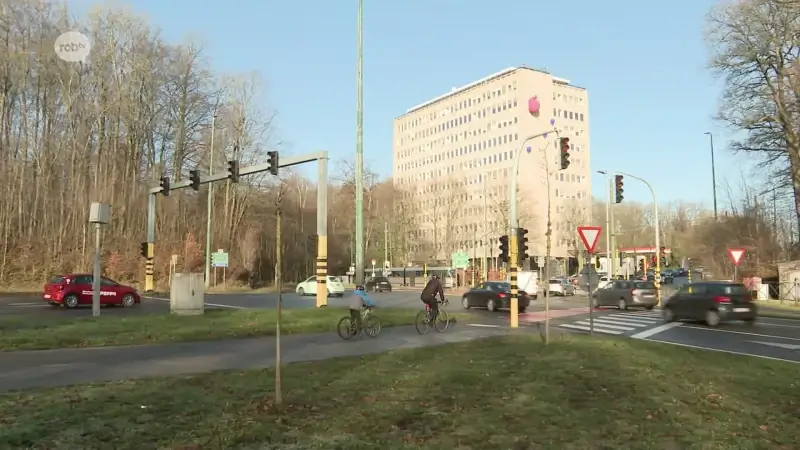 Hoofdafbeelding voor artikel Er komt een fietssnelweg tussen…