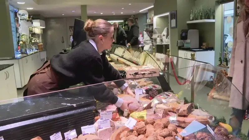 Opnieuw erg drukke dag voor traiteurs: "Zelf vieren? Vooral slapen..."