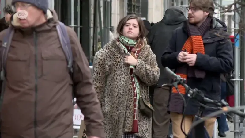 Koopjesperiode gestart en dat brengt meteen veel volk op de been in Leuven: "Winters weer zorgt voor positieve vooruitzichten"