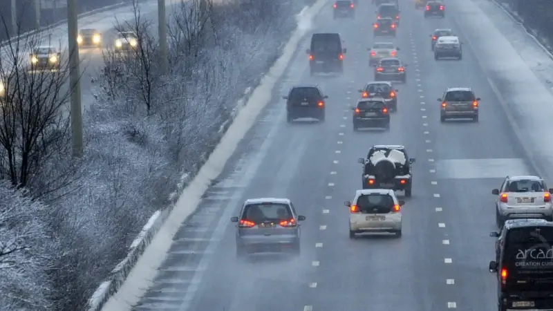 Agentschap Wegen en Verkeer waarschuwt morgen voor bijzonder gladde ochtendspits