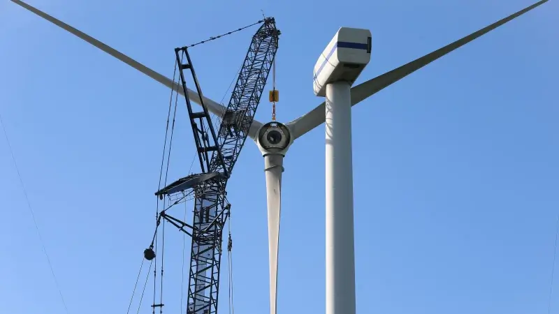 Stad Landen geeft ongunstig advies over bouw van 2 windturbines in deelgemeente Laar