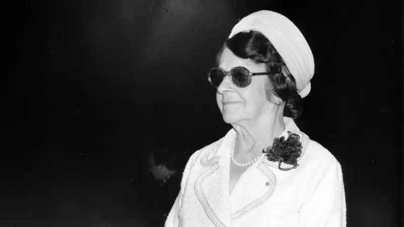 Poëziewedstrijd Julia Tulkens opnieuw gestart: maak kans op een geldprijs