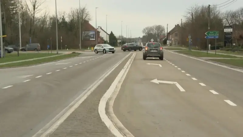 Hoofdafbeelding voor artikel Op- en afrittencomplex in…