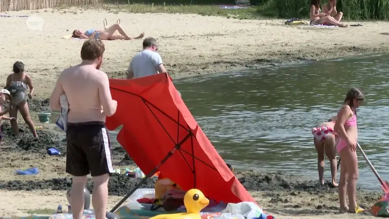 De Plas in Rotselaar zoekt redders en toezichthouders