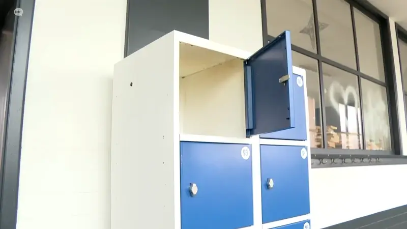 Onbekenden stichten 's nachts brand in middelbare school De Prins in Diest: "Leerkrachten kwamen toevallig terug van evenement"