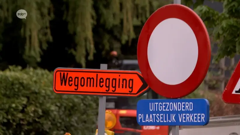 Minister Hilde Crevits wil gemeentebesturen boeten laten uitdelen bij slordige nutswerken