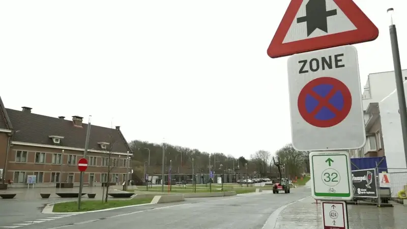 Duidelijke regels rond parkeren en stilstaan aan station Diest: "Gevaarlijke situaties vermijden"