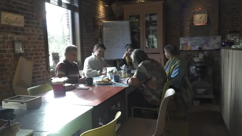 Oplichters troggelen zorgboerderij Rimpeling in Baal 10.000 euro af: "Dachten altijd dat dit ons nooit zou overkomen"