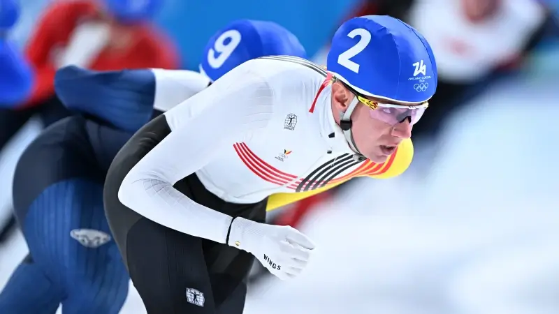 Bart Swings overleeft halve finale van massastart op Olympische Spelen, finale om 16.40 uur