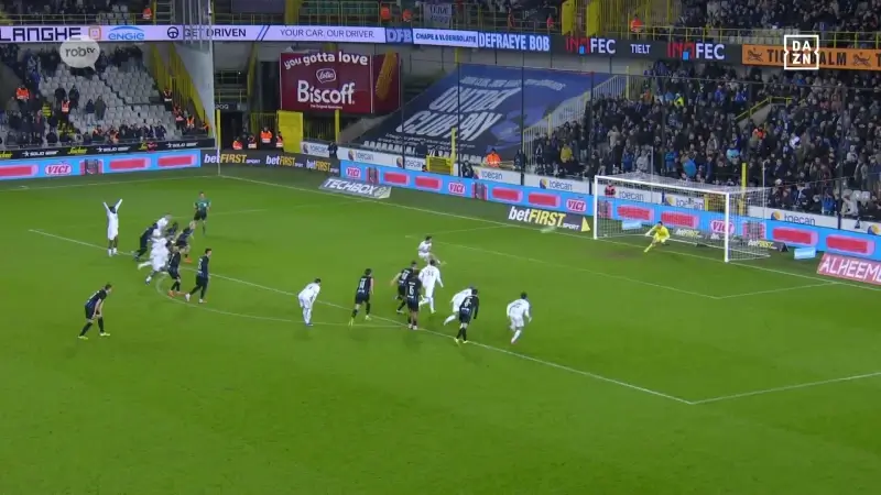 "Punt had gemoeten": ontgoocheling bij OH Leuven na 2-1 verlies ondanks massa kansen voor Club 