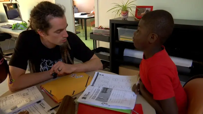 Leuven bedankt 4.600 vrijwilligers met postkaartje en promoot Wéldoenersplatform voor vrijwilligerswerk