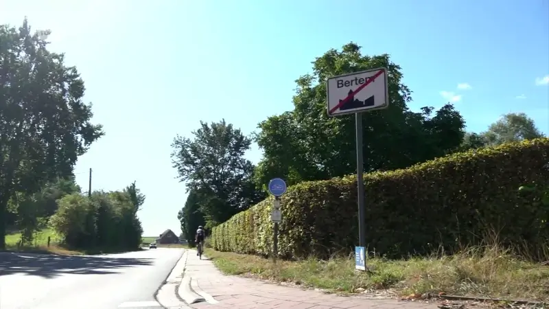 Domper voor Vlad Van Mechelen: Bertemnaar breekt sleutelbeen bij val in Omloop