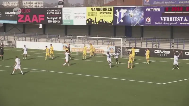 Volwassen KVK Tienen speelt licentiezorgen van zich af tegen Merelbeke (2-0): "Drie belangrijke punten"