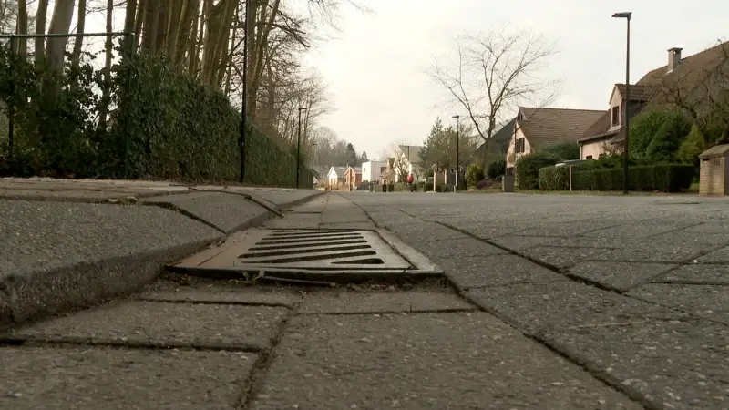 Oorzaak aanhoudende wateroverlast in Engerstraat Erps-Kwerps gevonden, maar voorlopig geen oplossing