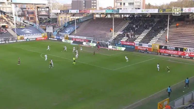 OH Leuven doet gouden zaak op veld van Charleroi (0-2): "Volgende week winnen en ons seizoen is gered"