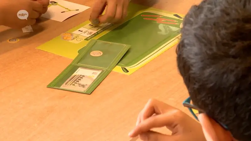 Leerlingen leren dat ze één euro maar één keer kunnen uitgeven