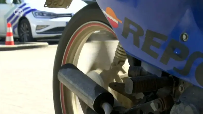 Politie Getevallei plukt afgelopen weekend twee opgedreven bromfietsen van de weg: Bromfiets klasse A haalt tot 90 kilometer per uur