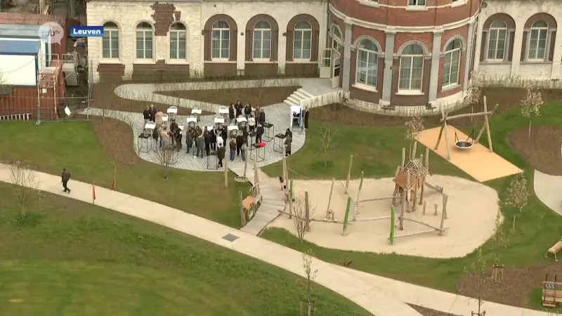 Hertogenpark in Leuven eindelijk open voor groot publiek: "Lezen in de zon, op restaurant gaan of wandelen langs de Dijle"