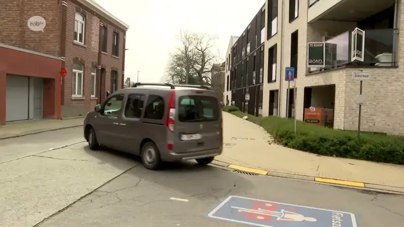 Nieuw circulatieplan Rotselaar moet centrum veiliger maken voor fietsers en wandelaars: "Over een jaar evalueren we maatregelen"