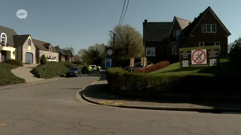 Actiecomité Tegenwind dient meer dan 1.000 bezwaarschriften in tegen komst van twee windturbines op Brakouter in Laar