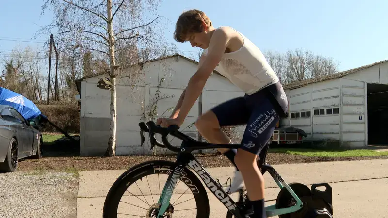 Vlad Van Mechelen is hersteld van sleutelbeenbreuk en start morgen in Scheldeprijs