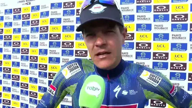 INTEGRAAL: reactie van Jasper Stuyven na prachtige derde plaats in Parijs-Roubaix