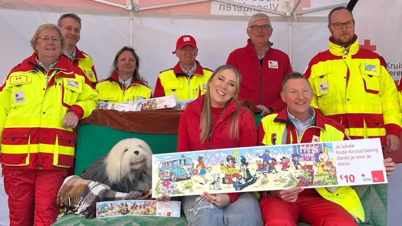 Samson & Marie stellen eerste nieuwe pleister van Rode Kruis voor op school in Haacht: "Belangrijke actie voor lokale afdelingen"