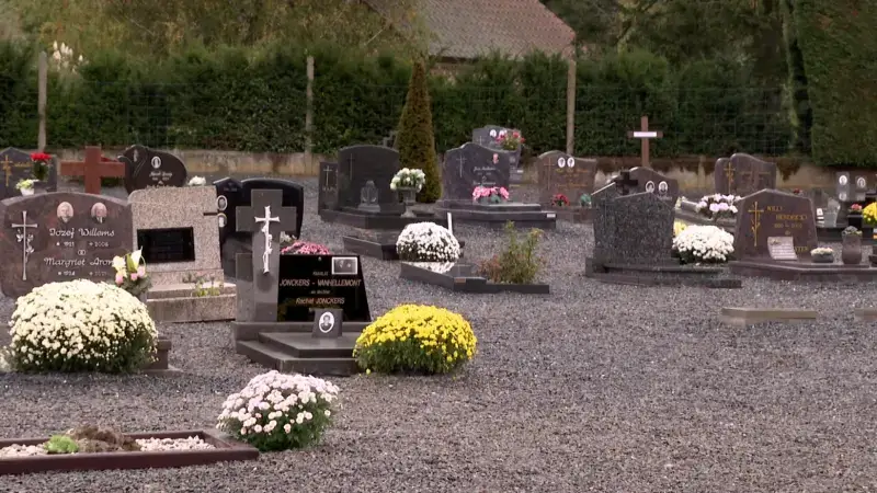 Glabbeek eert 186 slachtoffers van Eerste en Tweede Wereldoorlog met 6 herdenkingsmuren