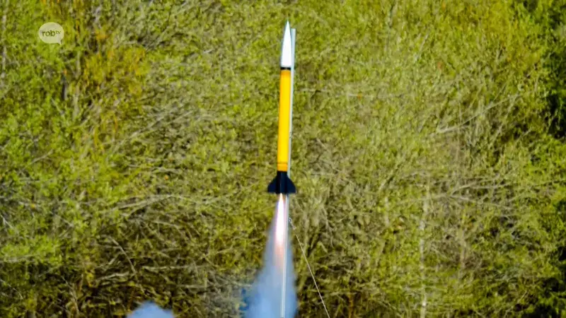 Leerlingen van Don Bosco Haacht winnen internationale wedstrijd met zelfgebouwde minisatelliet