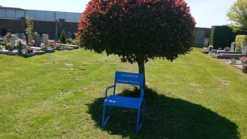 Kortenberg plaatst 16 trooststoelen op begraafplaatsen in Erps-Kwerps, Everberg, Kortenberg en Meerbeek