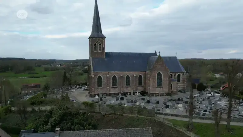 Tielt-Winge haalt noodgedwongen meer dan 50 graven weg aan de Onze-Lieve-Vrouwkerk: "Zijn naar beneden aan het zakken"