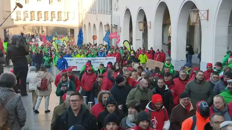 Morgen opnieuw nationale stakingsdag: hinder bij scholen, De Lijn en afvalophaling in onze regio